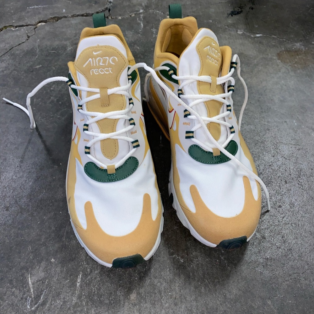 Nike Air Max 270 React